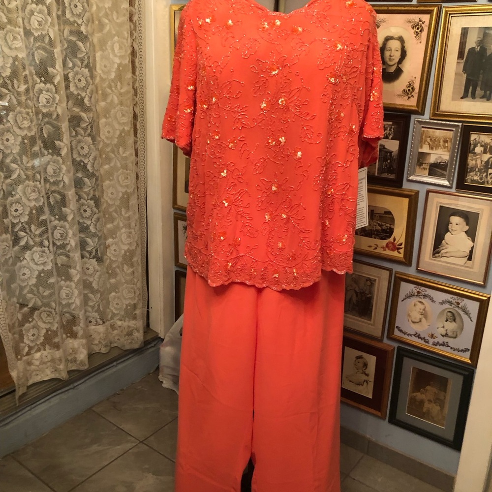 Dazzling Sequins And Beads Roaman’s 2 Piece Pants Suit S 26W